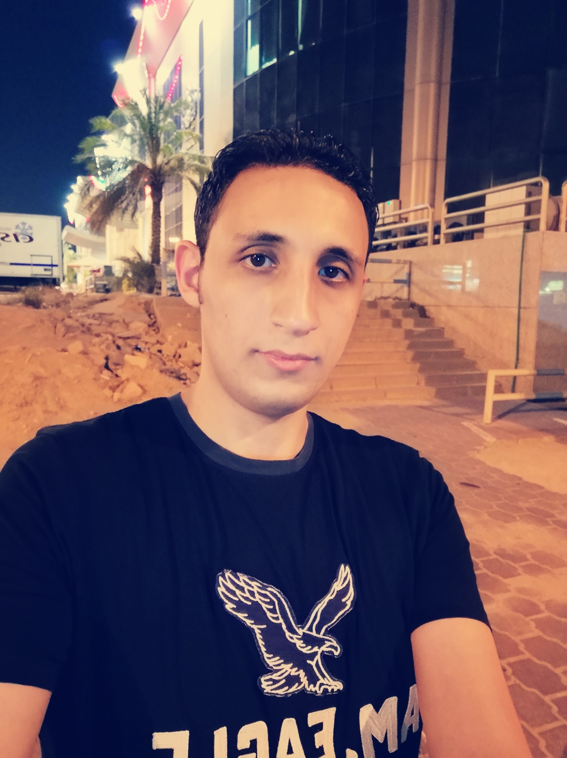 wael elpoop
