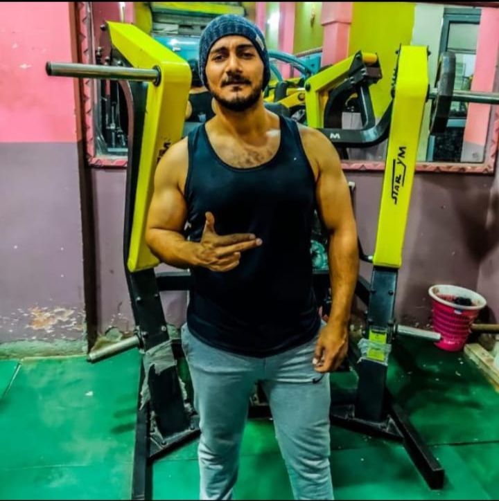 احمد حسام