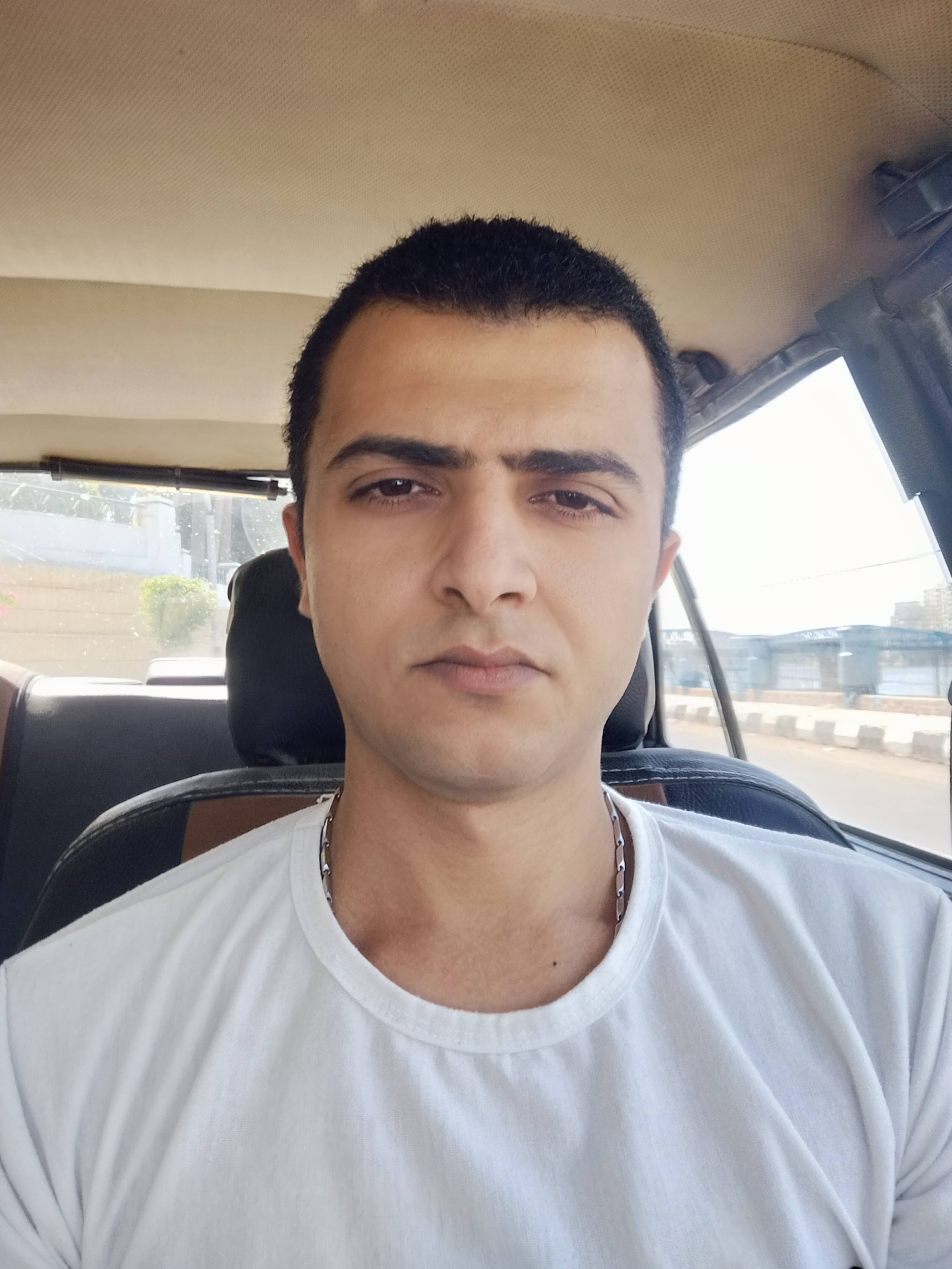 أحمد سالم