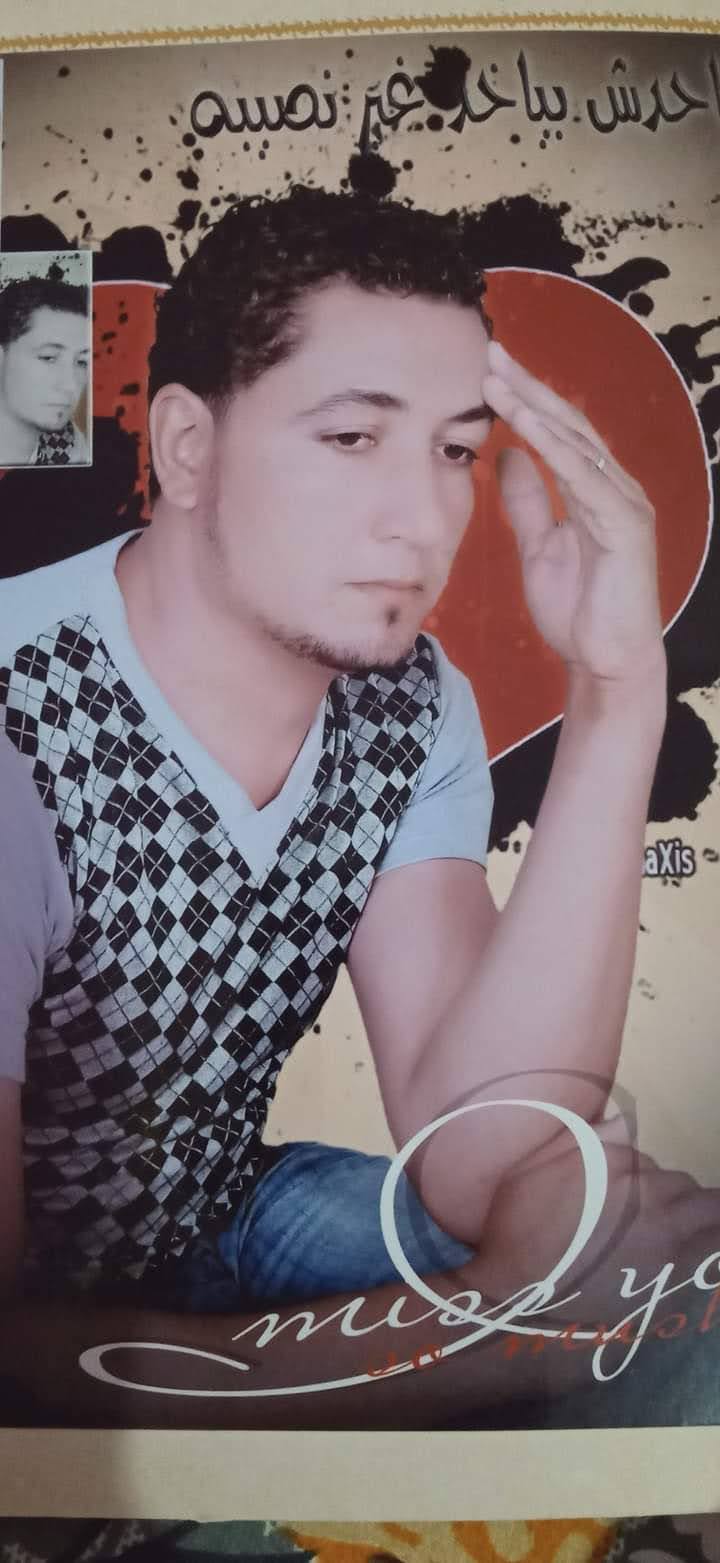 مصطفى احمد