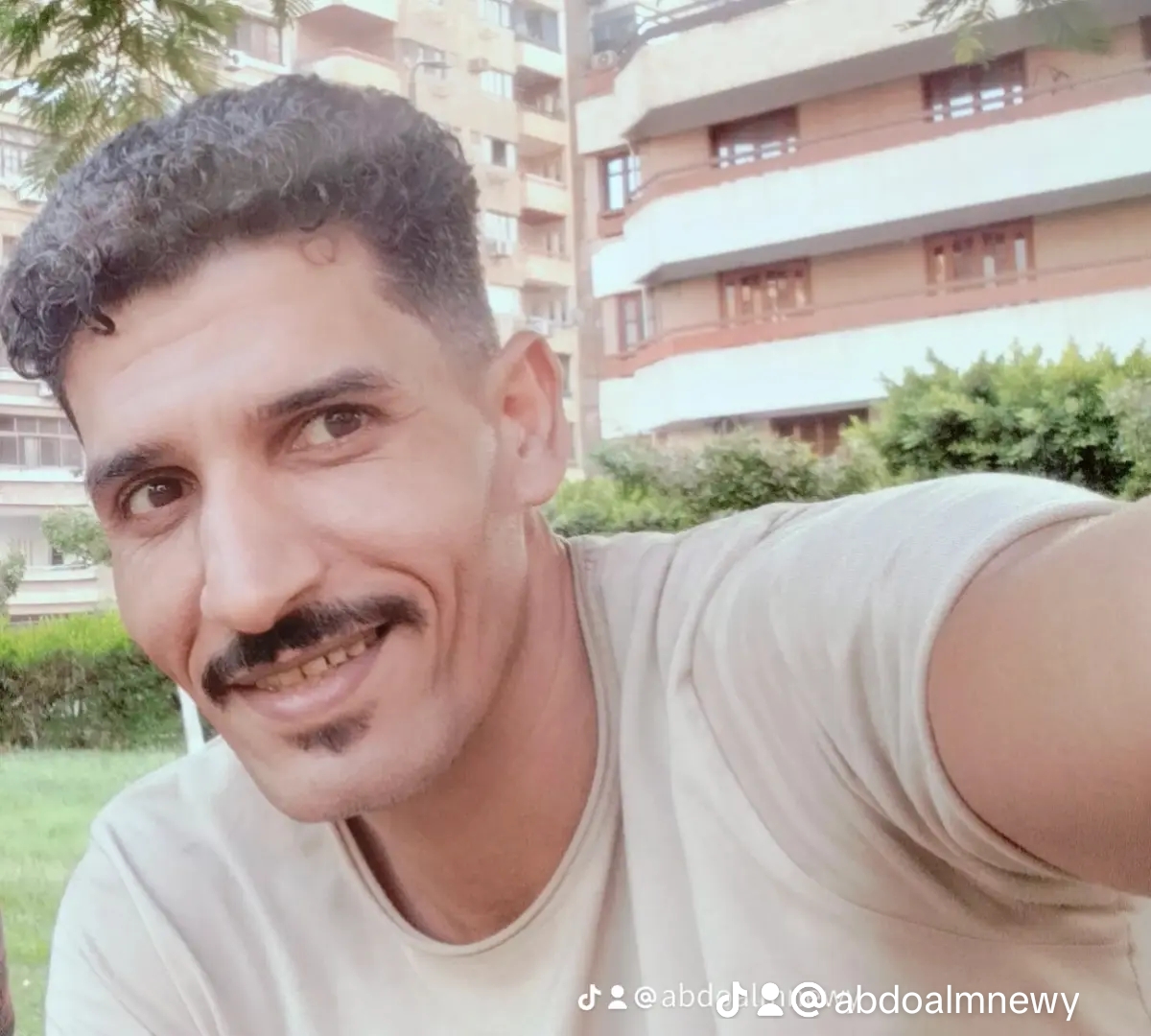 عبده البروفيسر
